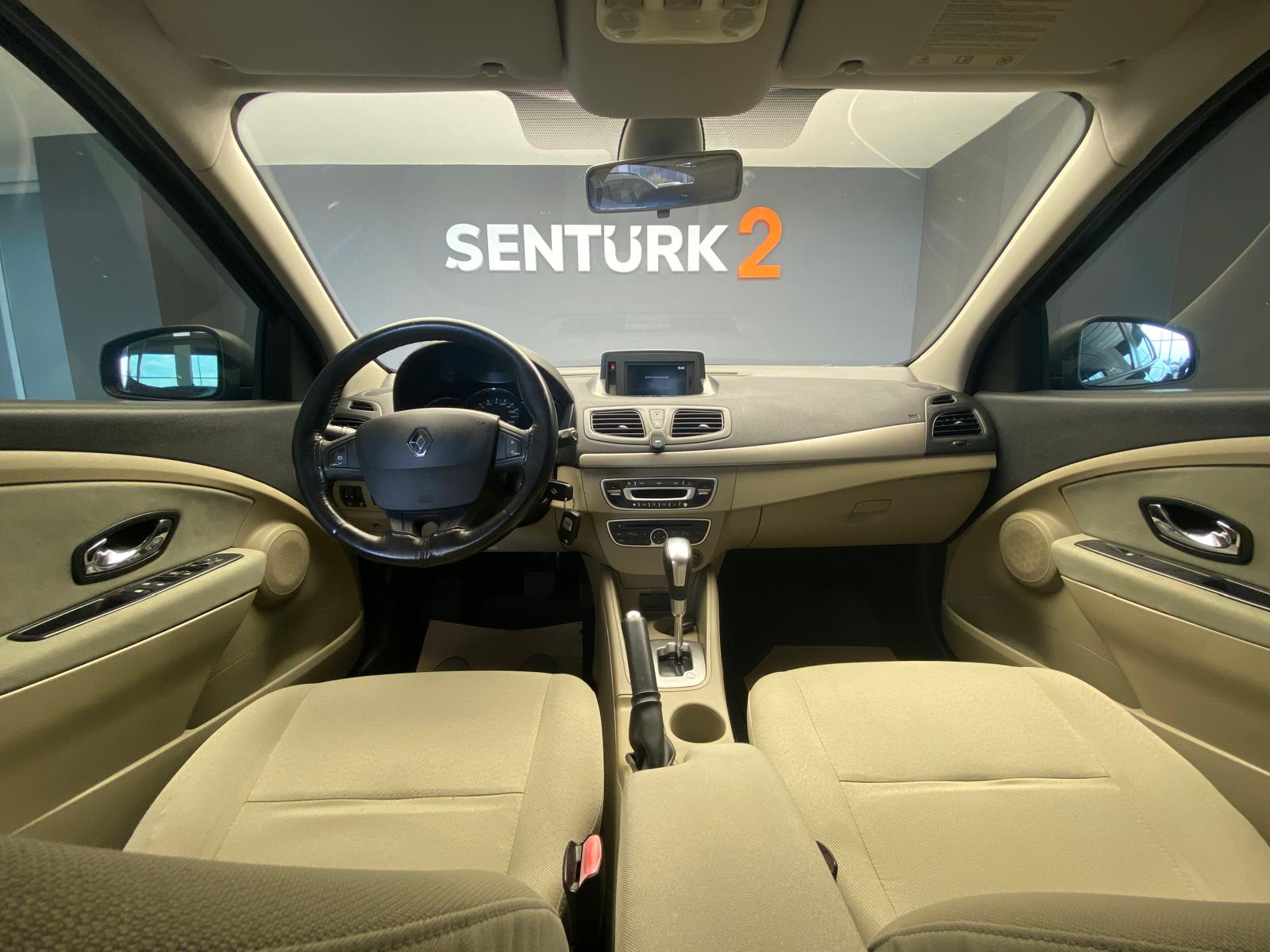 2012 RENAULT MEGANE HB 1.5 DCI