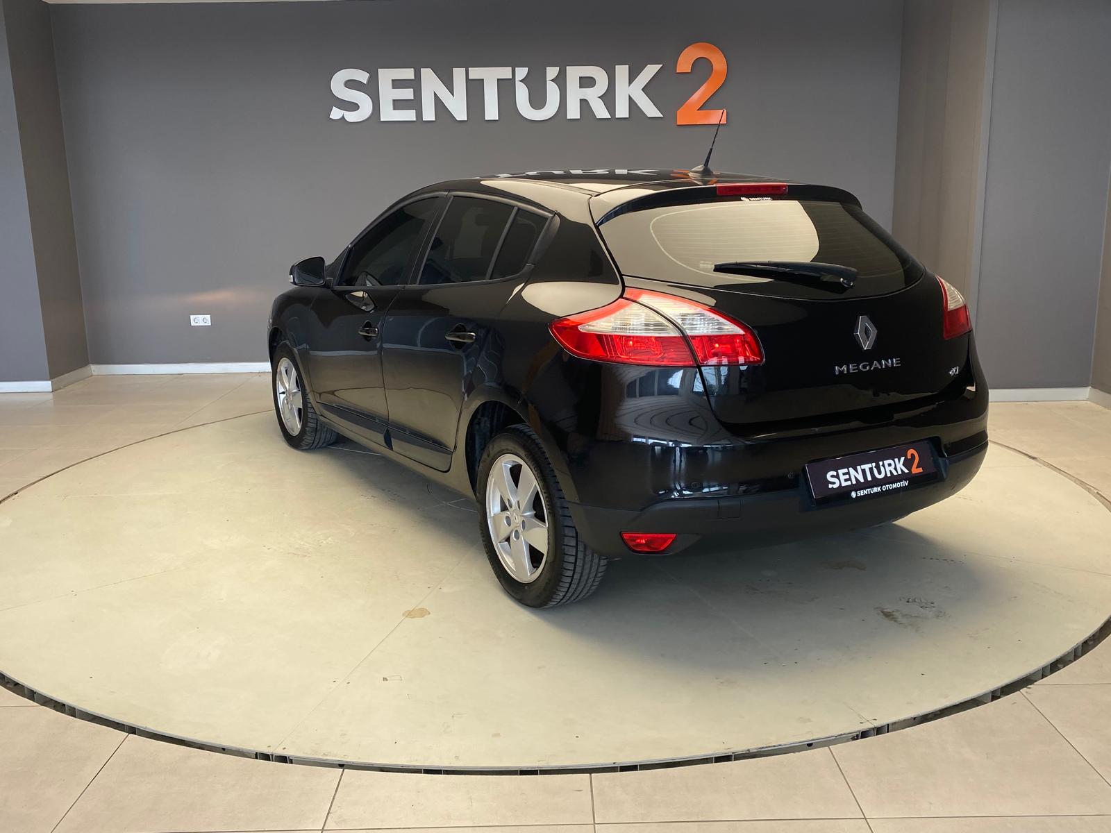 2012 RENAULT MEGANE HB 1.5 DCI