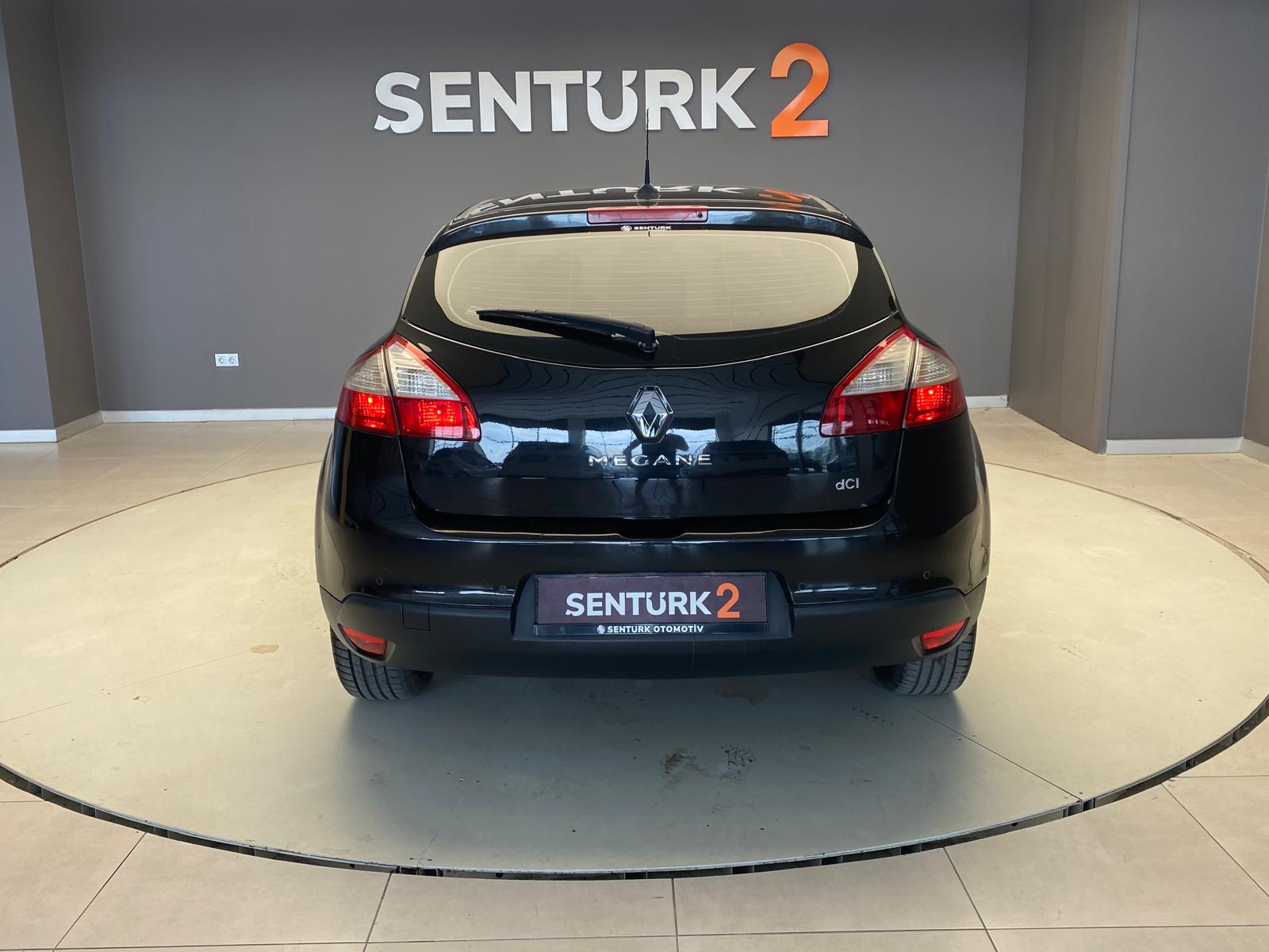 2012 RENAULT MEGANE HB 1.5 DCI
