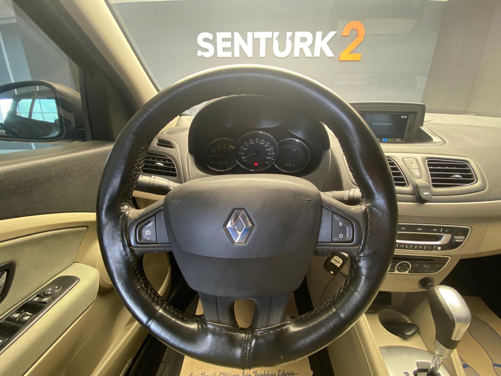 2012 RENAULT MEGANE HB 1.5 DCI