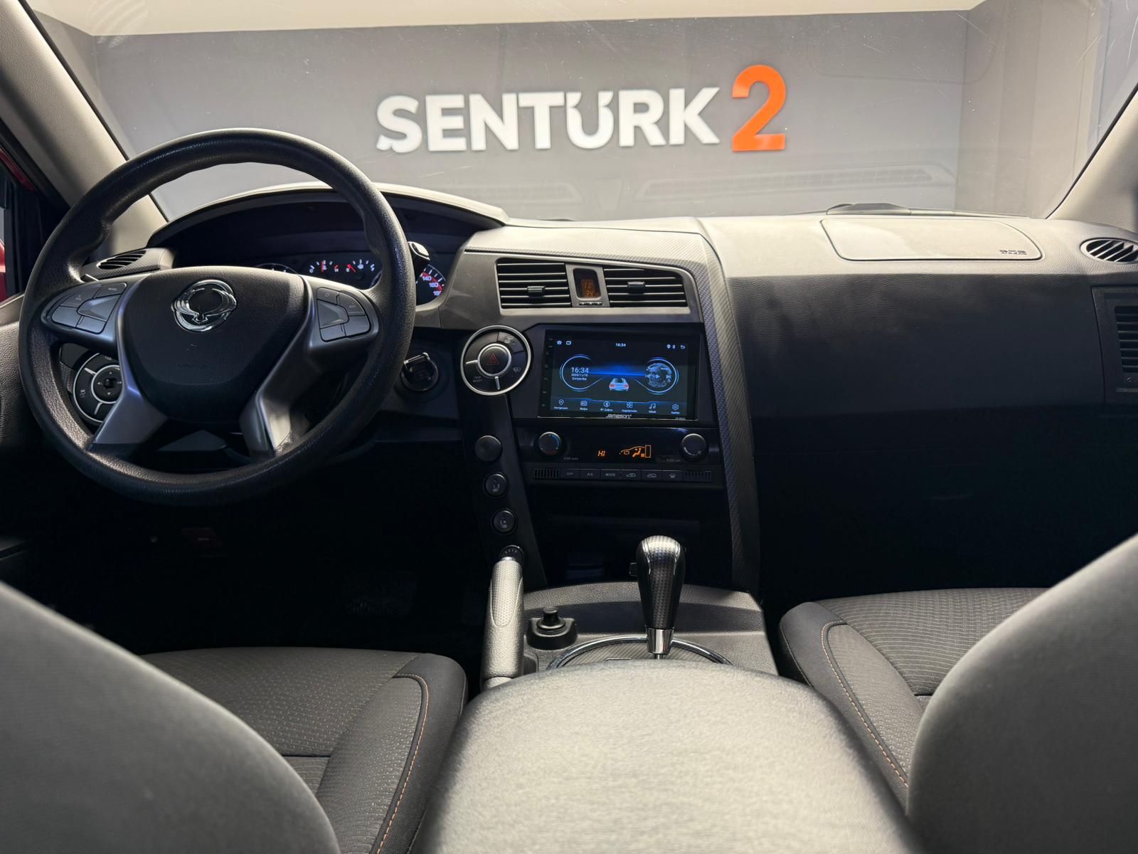 2015 MODEL SSANGYOUNG KORANDO SPORTS