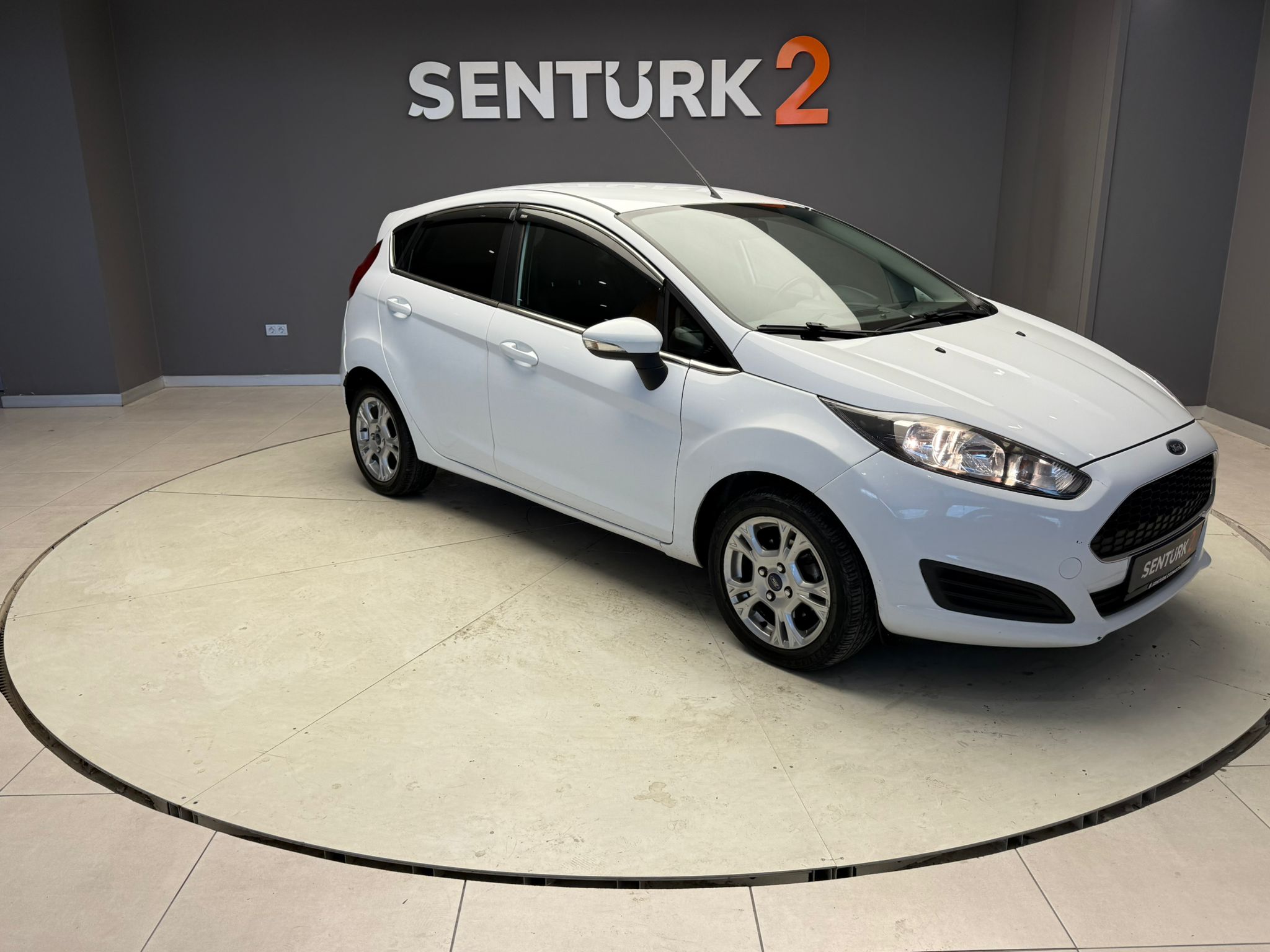 2016 MODEL FORD FİESTA 1.6 TREND