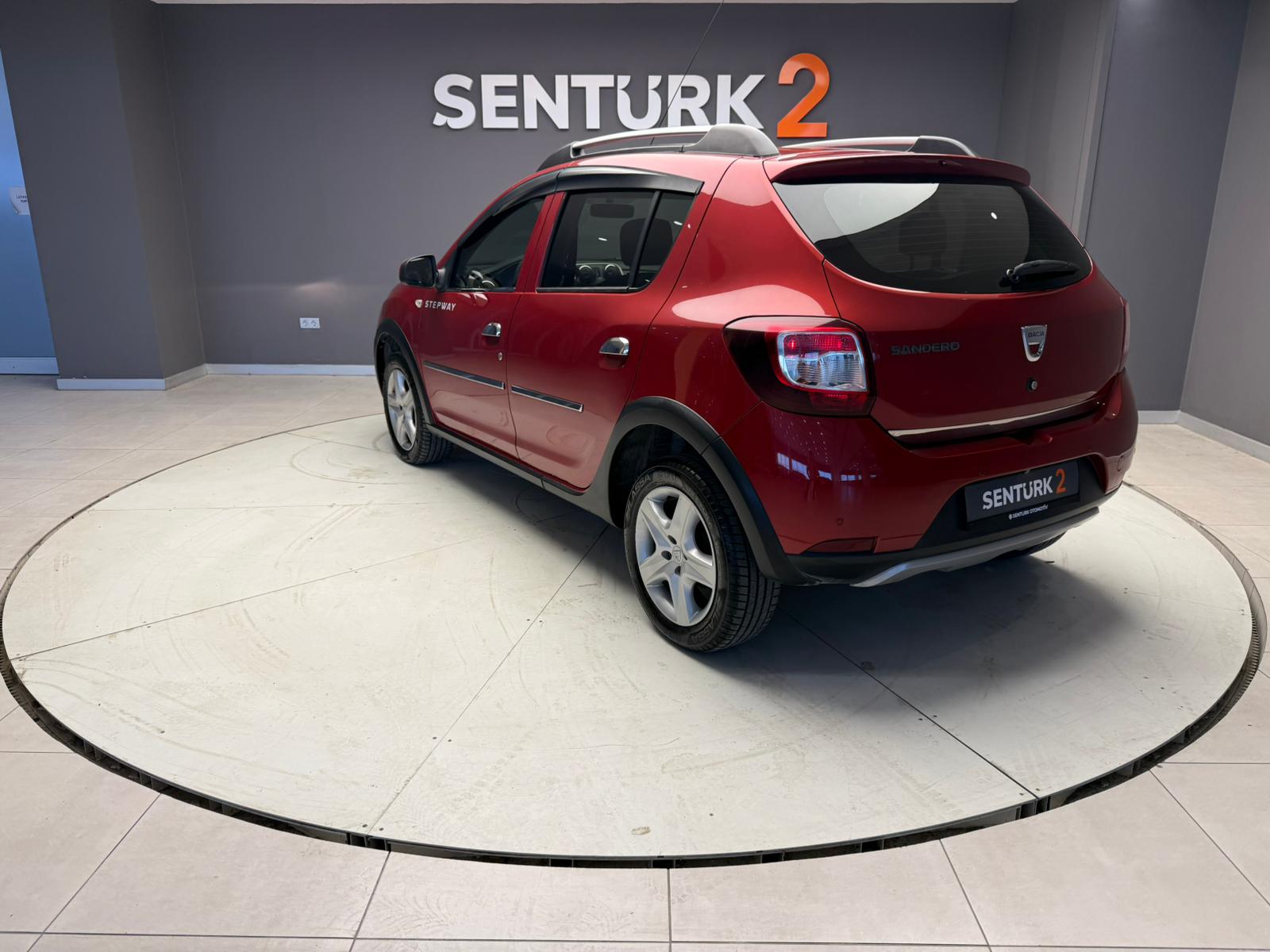 2016 MODEL SANDERO STEPWAY 