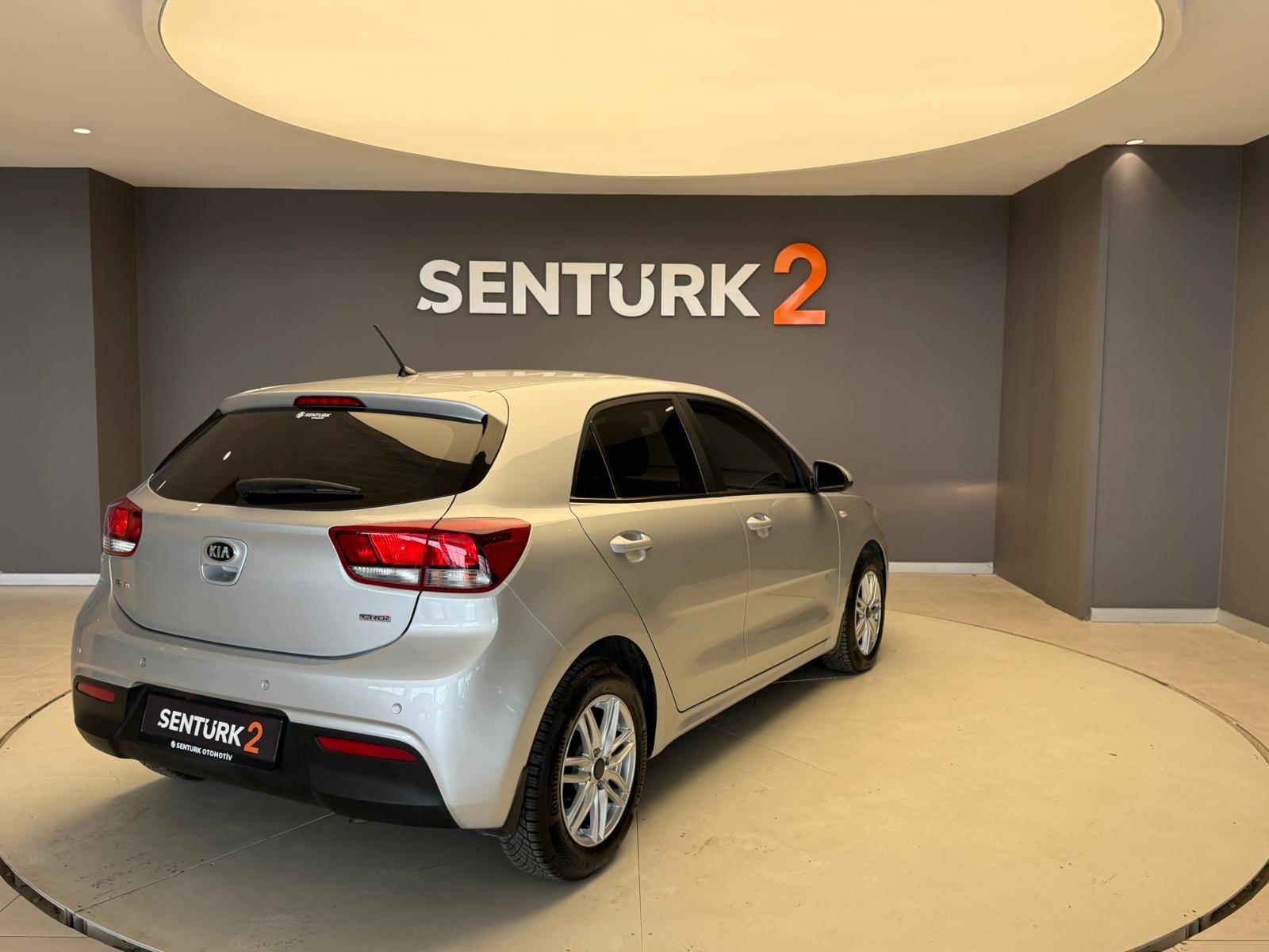 2017 MODEL KİA RİO 1.4 CRDİ COMFORT 