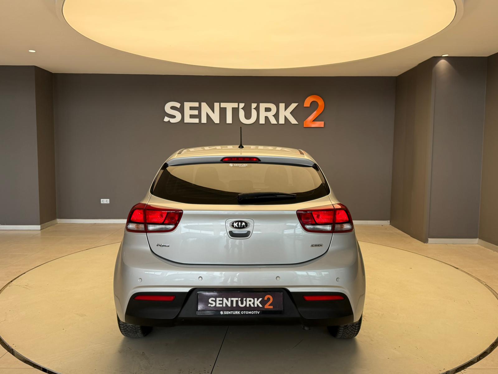 2017 MODEL KİA RİO 1.4 CRDİ COMFORT 