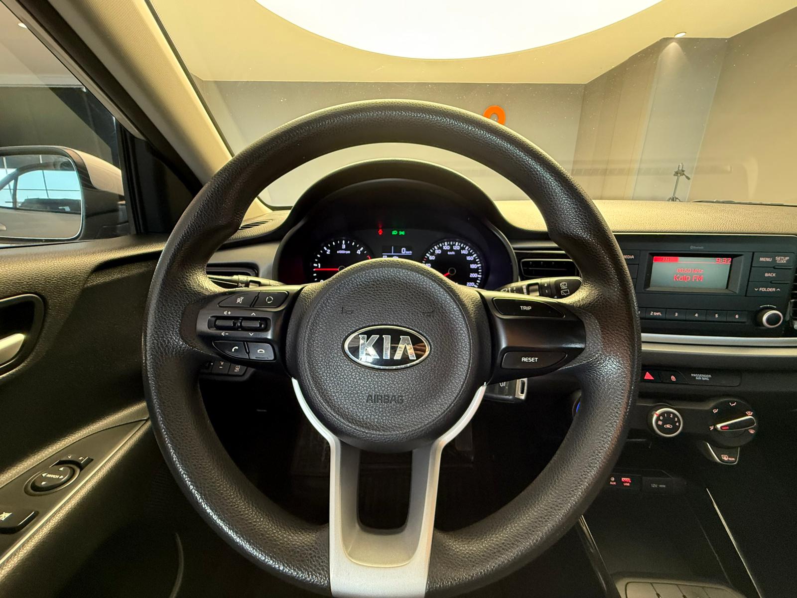 2017 MODEL KİA RİO 1.4 CRDİ COMFORT 