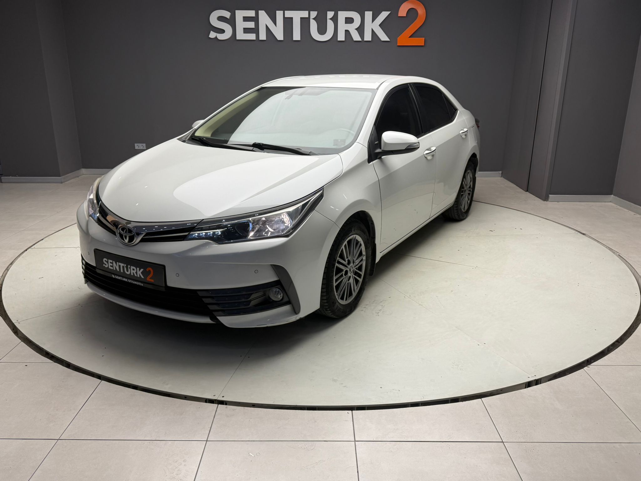 2018 MODEL TOYOTA COROLLA 1.6 ADVANCE 