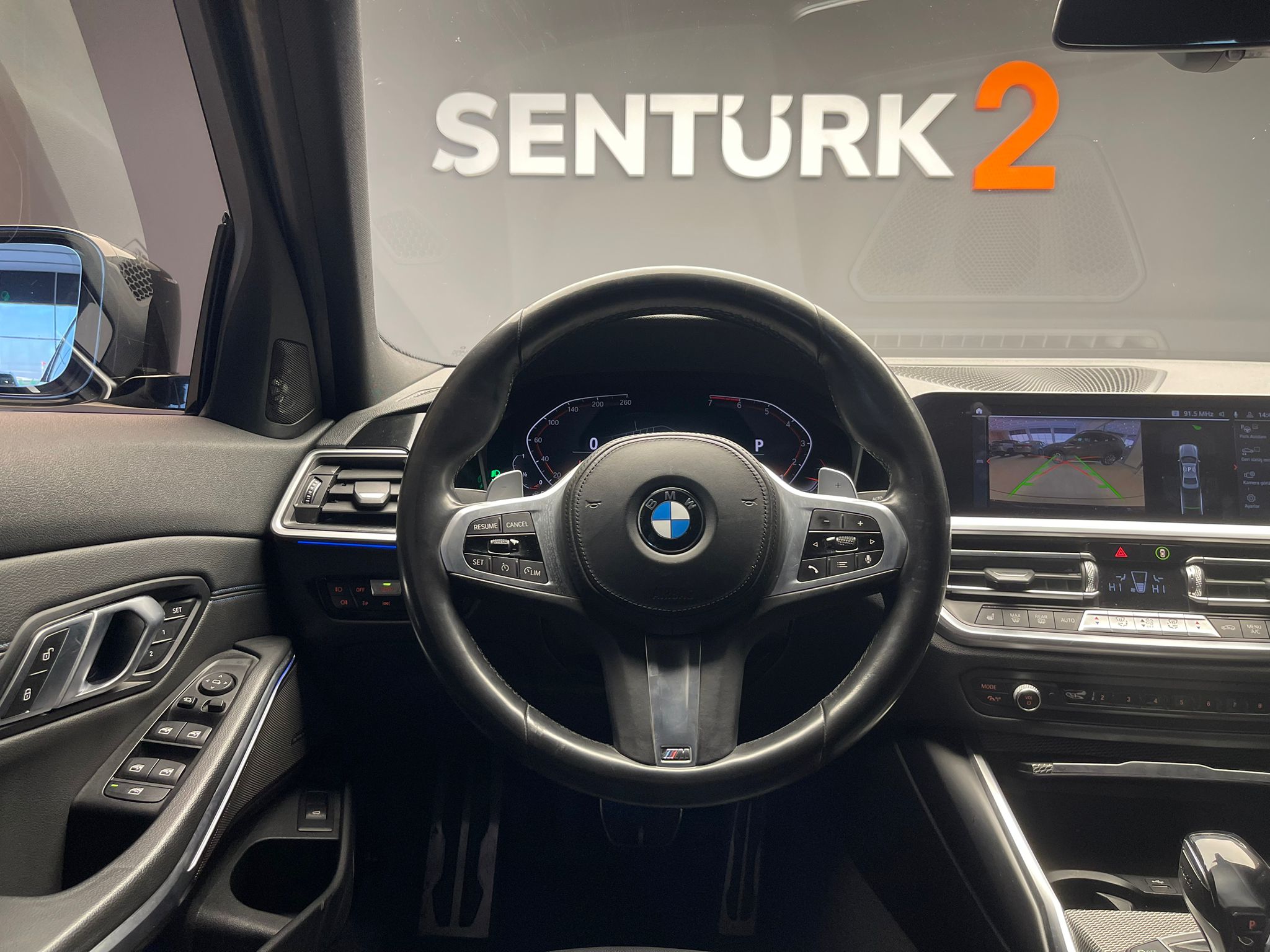 2020 MODEL BMW 320İ