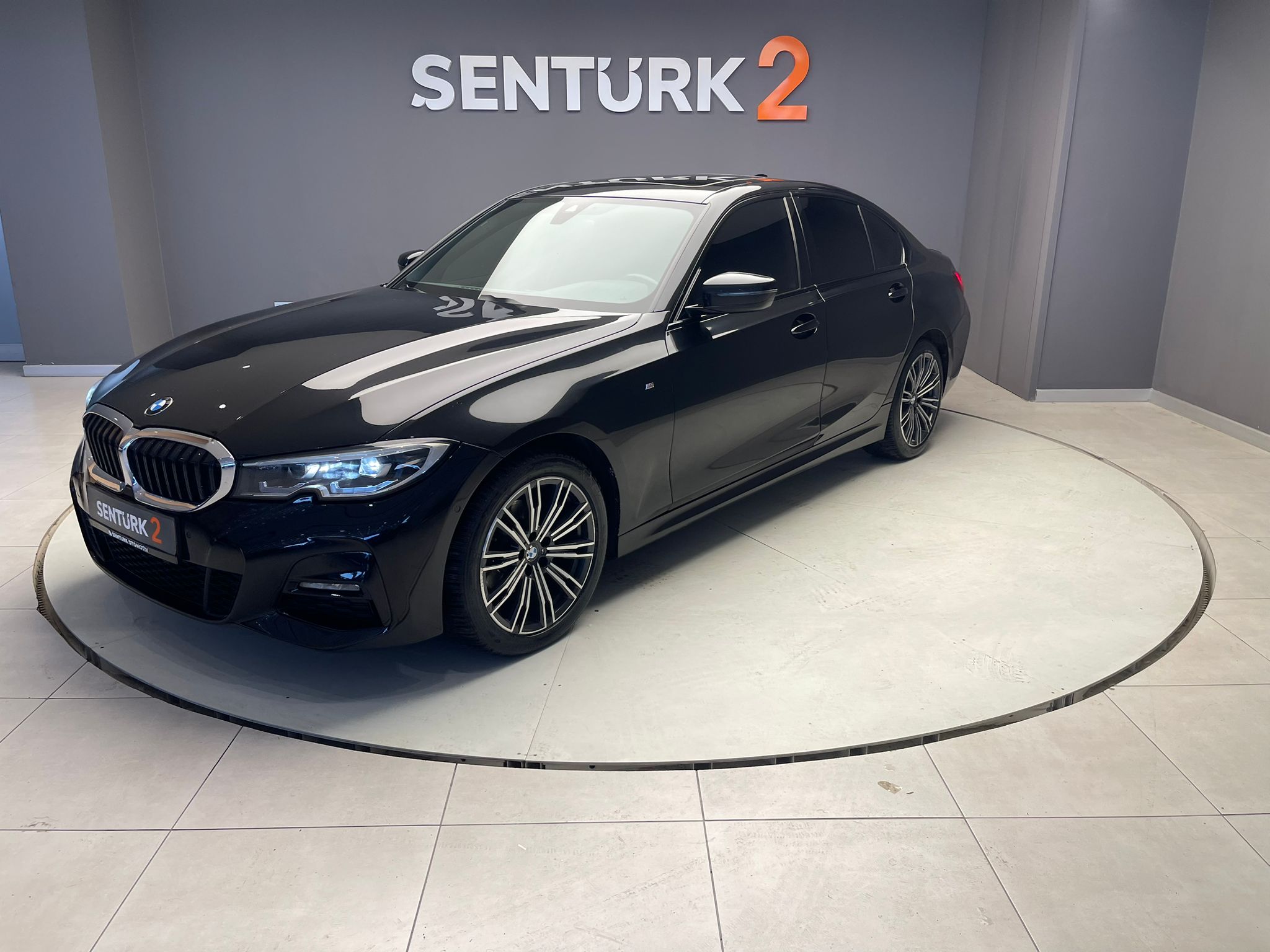 2020 MODEL BMW 320İ