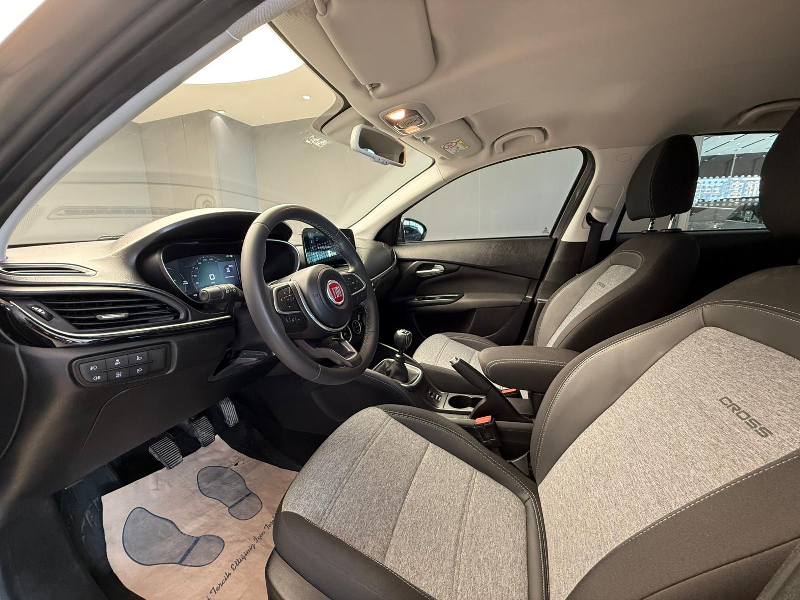 2021 MODEL EGEA CROSS 1.6 LOUNGE 