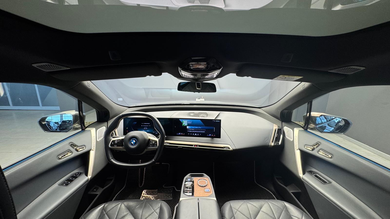 2023 MODEL BMW İX XDRİVE50 