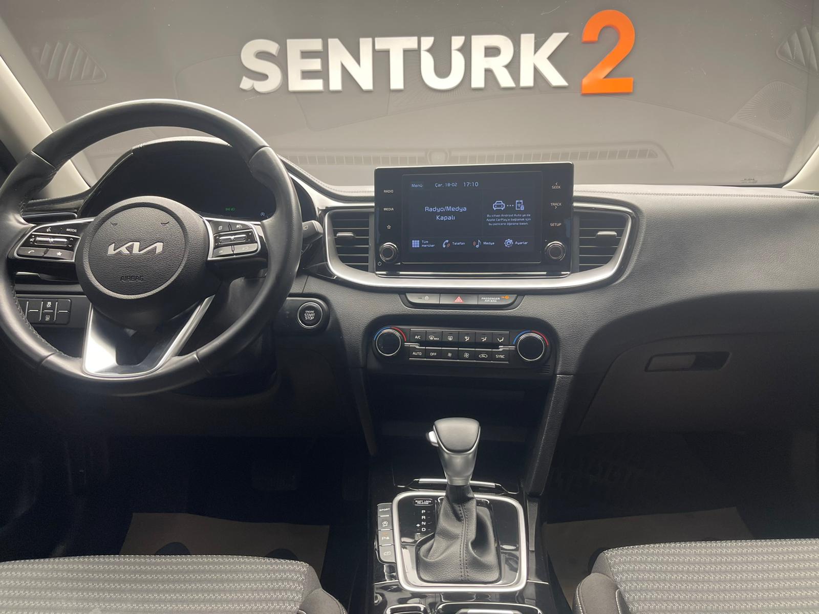 2023 MODEL KİA CEED 1.5L ELEGANCE
