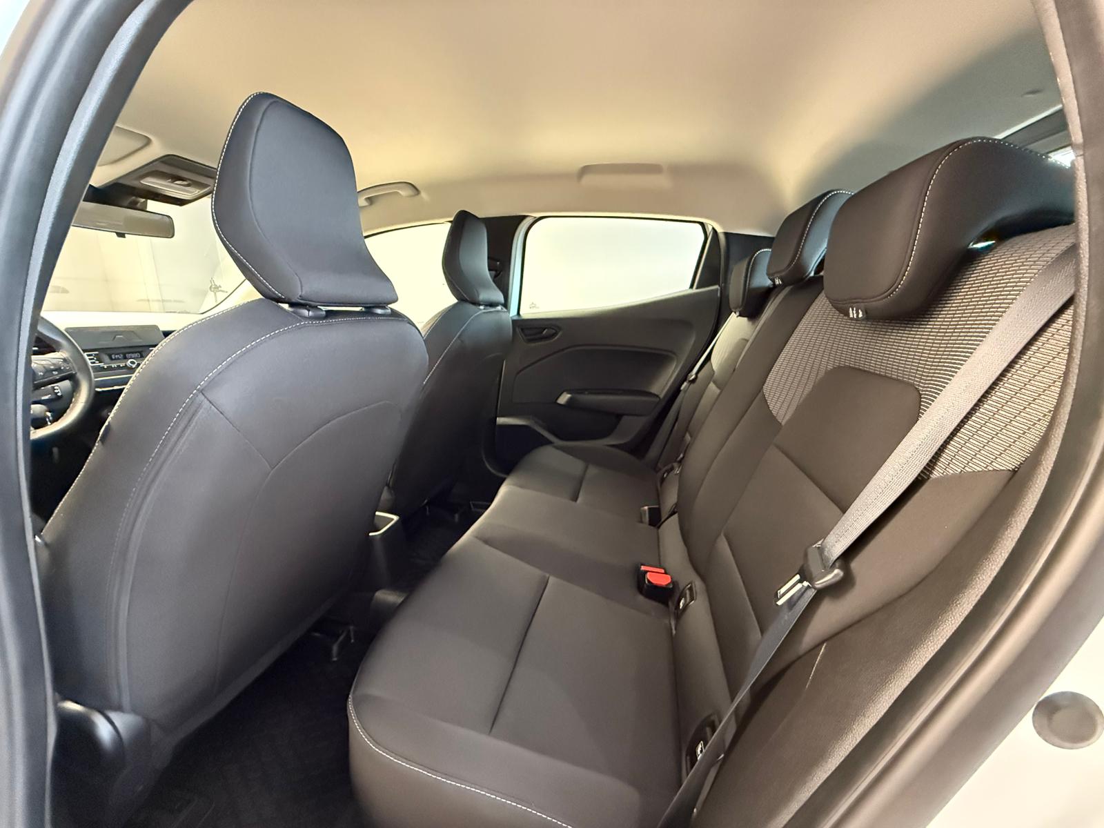 2023 MODEL RENAULT CLİO 1.0 EQUİLİBRE