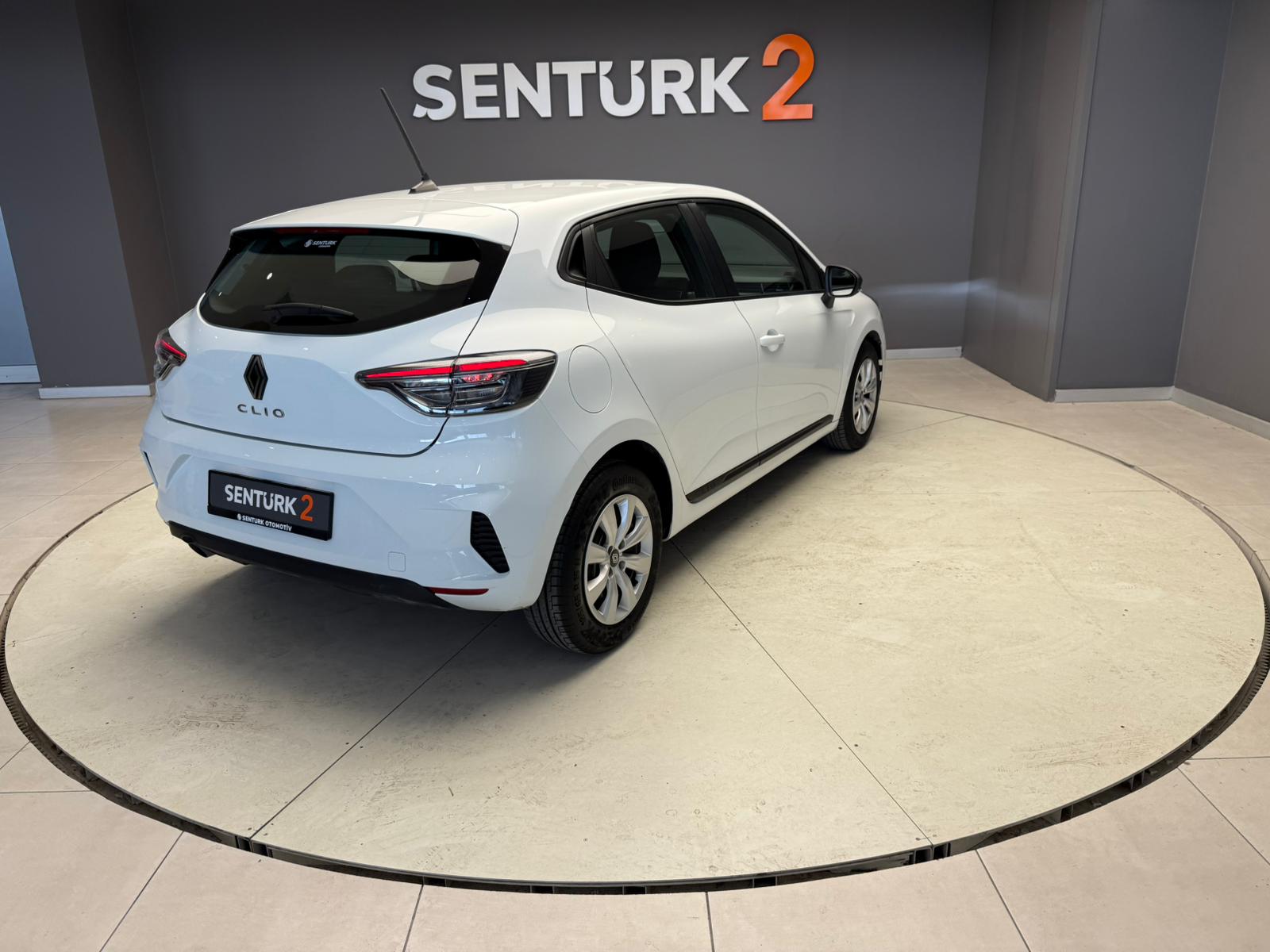 2023 MODEL RENAULT CLİO 1.0 EQUİLİBRE