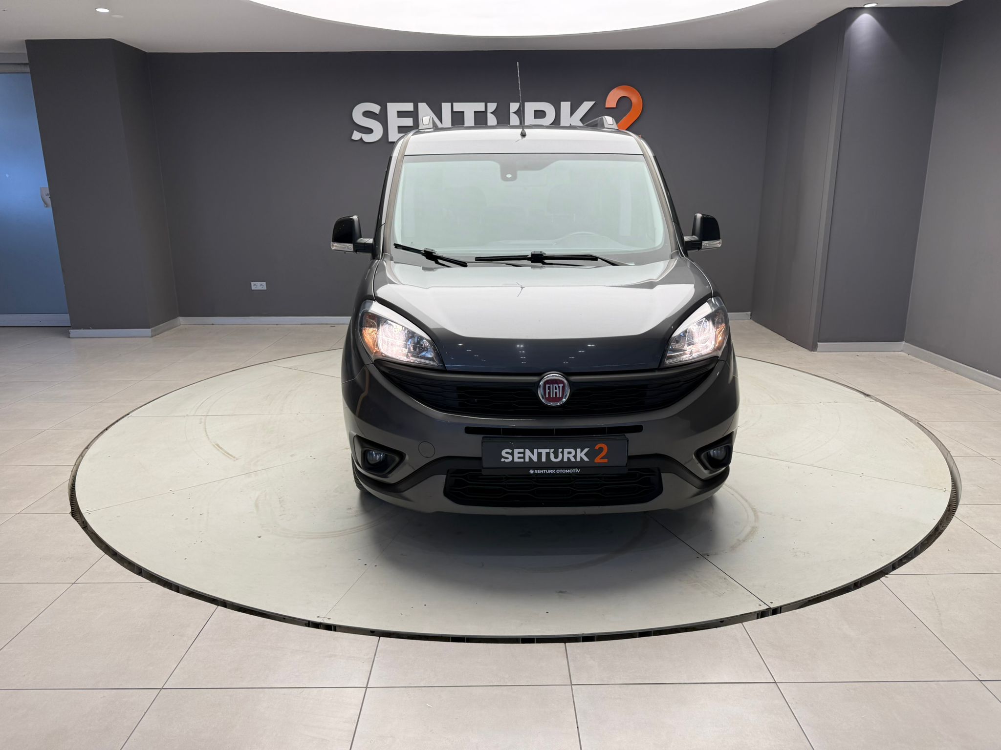 2023 MODEL FİAT DOBLO COMBİ 1.6 TREKKİNG