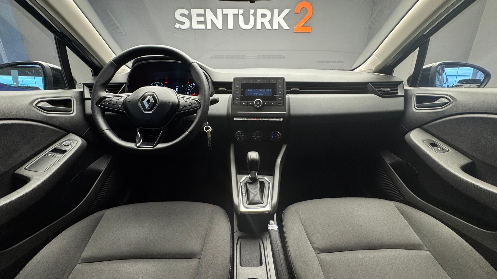 2023 MODEL RENAULT CLİO 1.0 TCE JOY