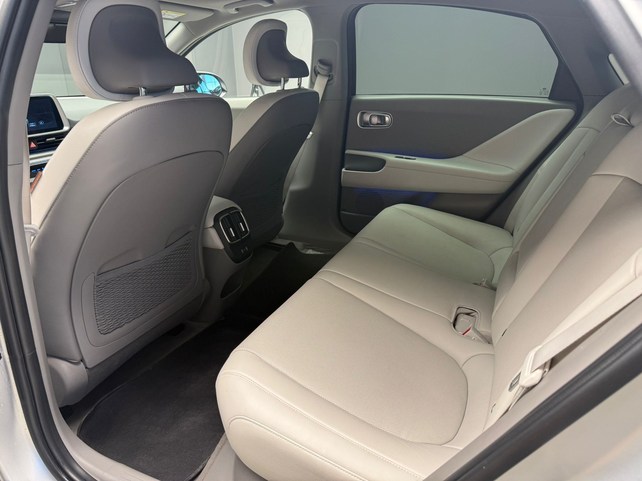 2024 MODEL IONIQ 6 ADVANCE