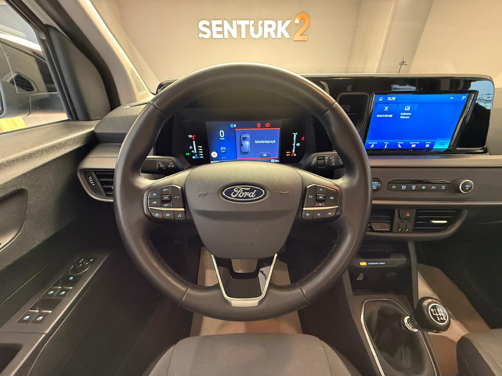 2024 MODEL FORD COURİER 1.5 TİTANİUM