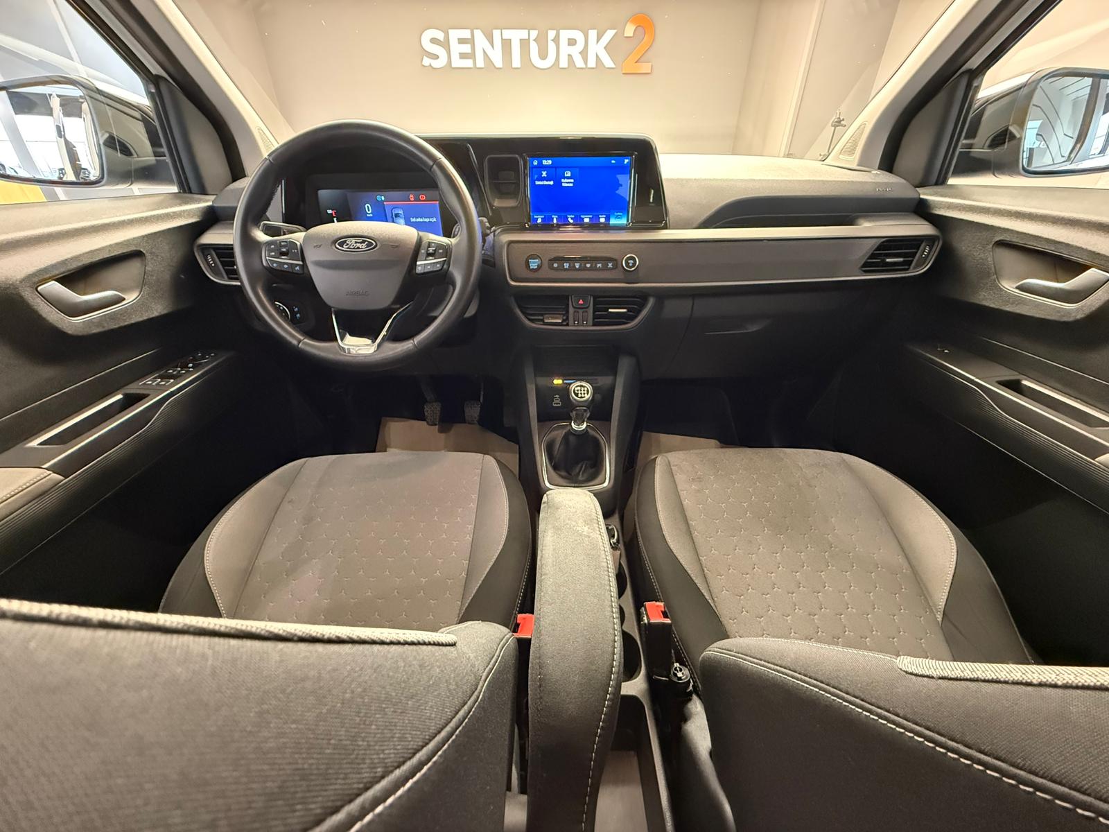 2024 MODEL FORD COURİER 1.5 TİTANİUM