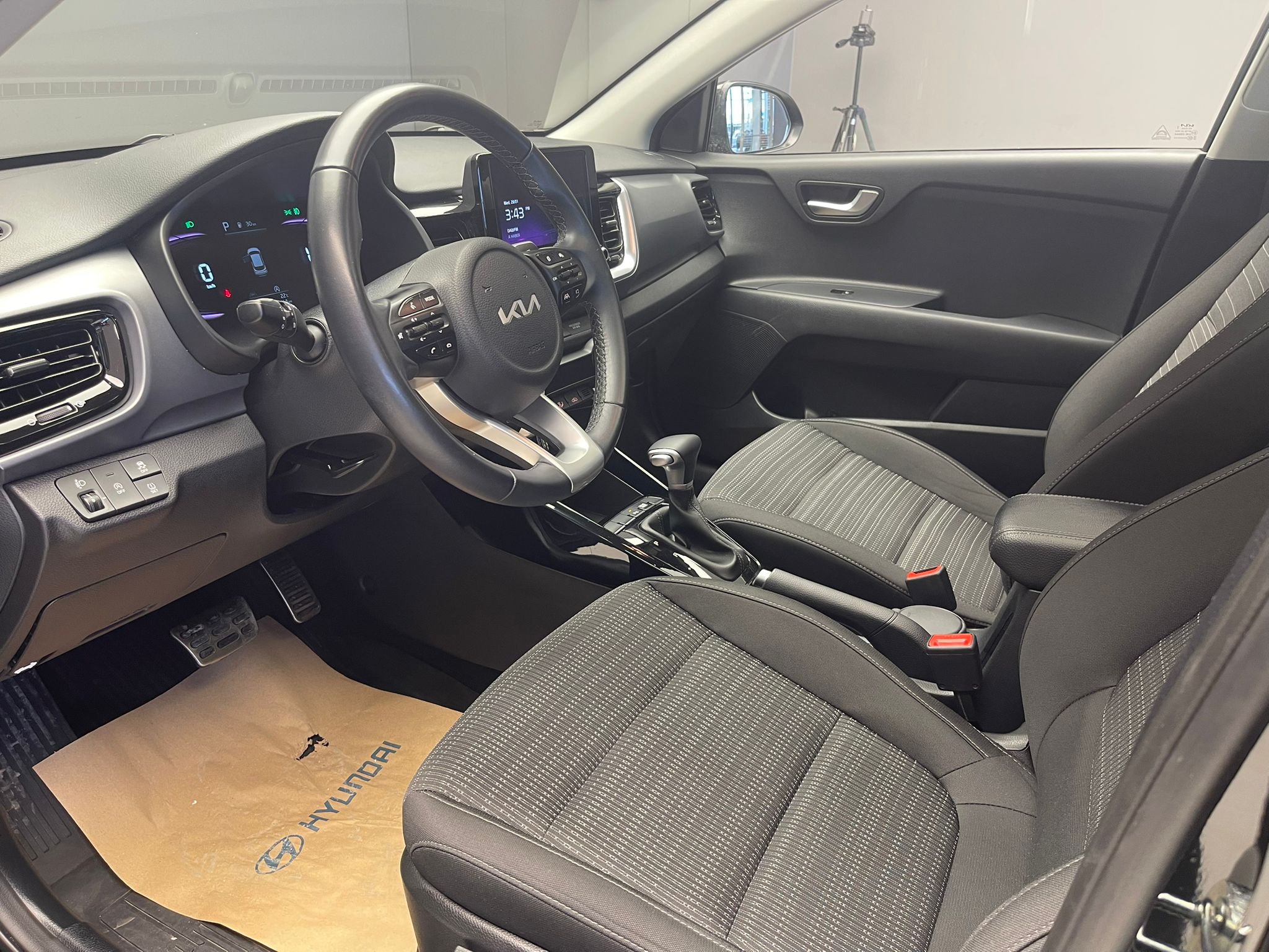 2024 MODEL KIA STONIC 1.0 ELEGANCE PLUS