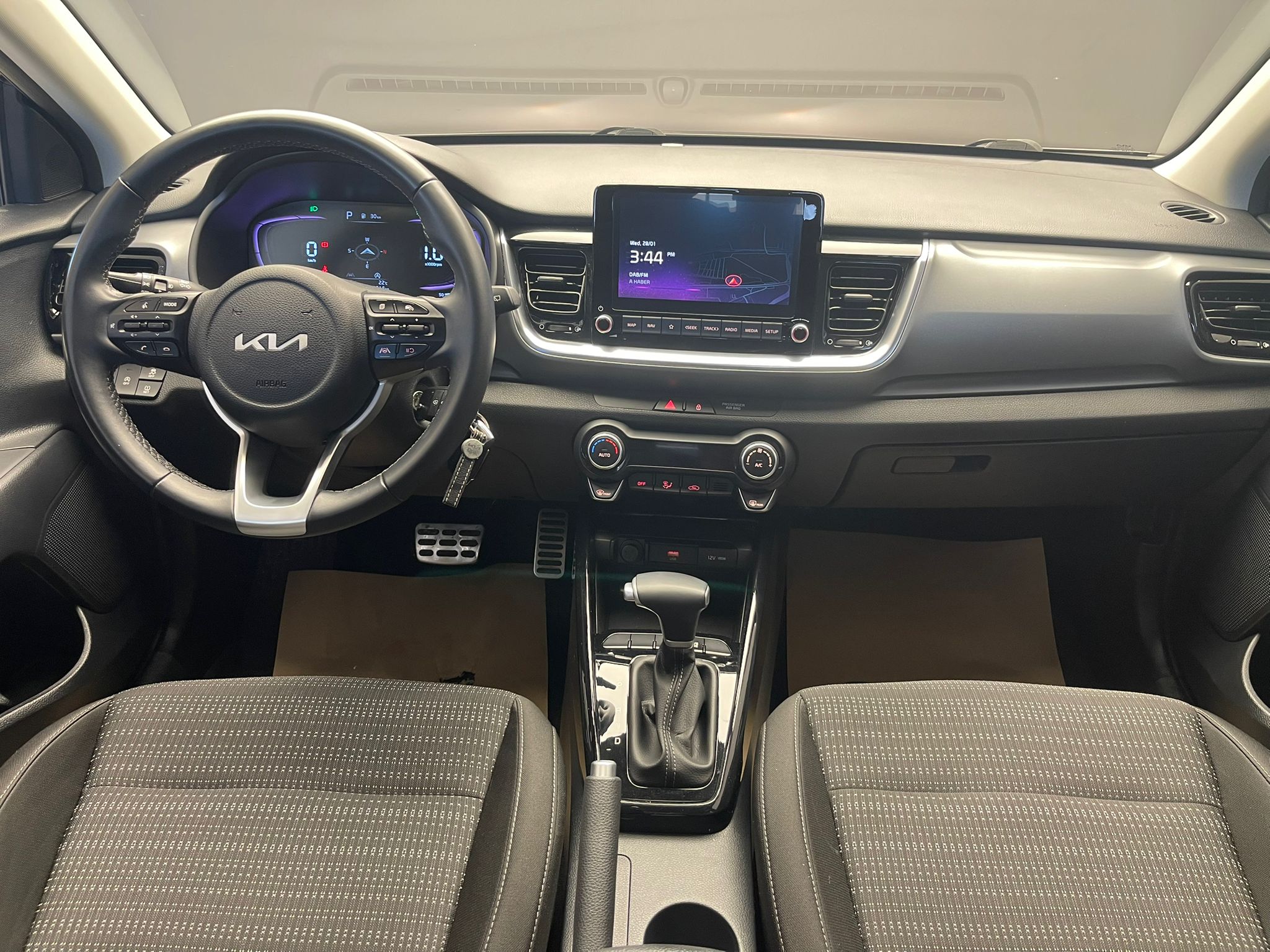 2024 MODEL KIA STONIC 1.0 ELEGANCE PLUS