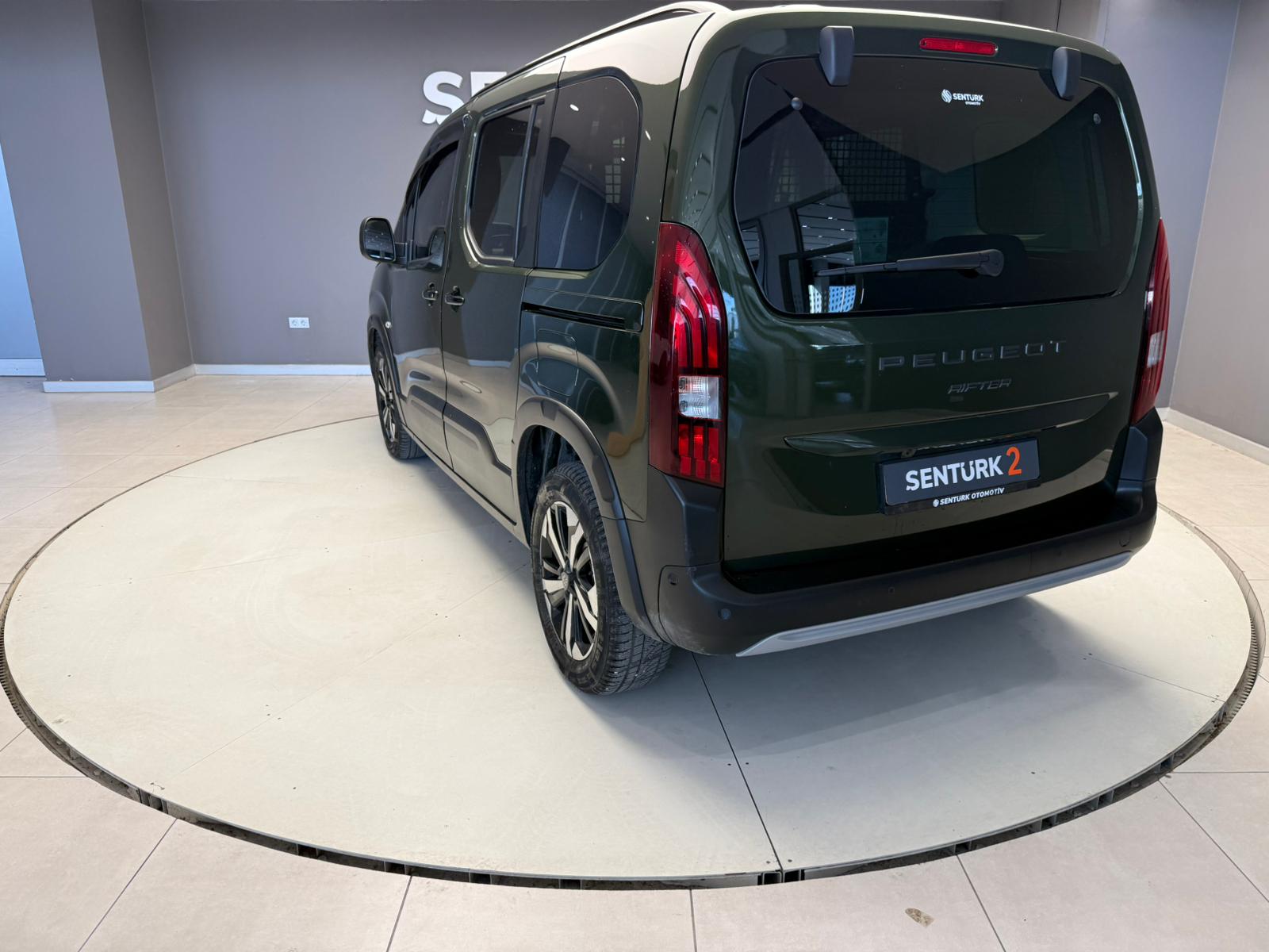 2025 MODEL PEUGEOT RİFTER 1.5 GT