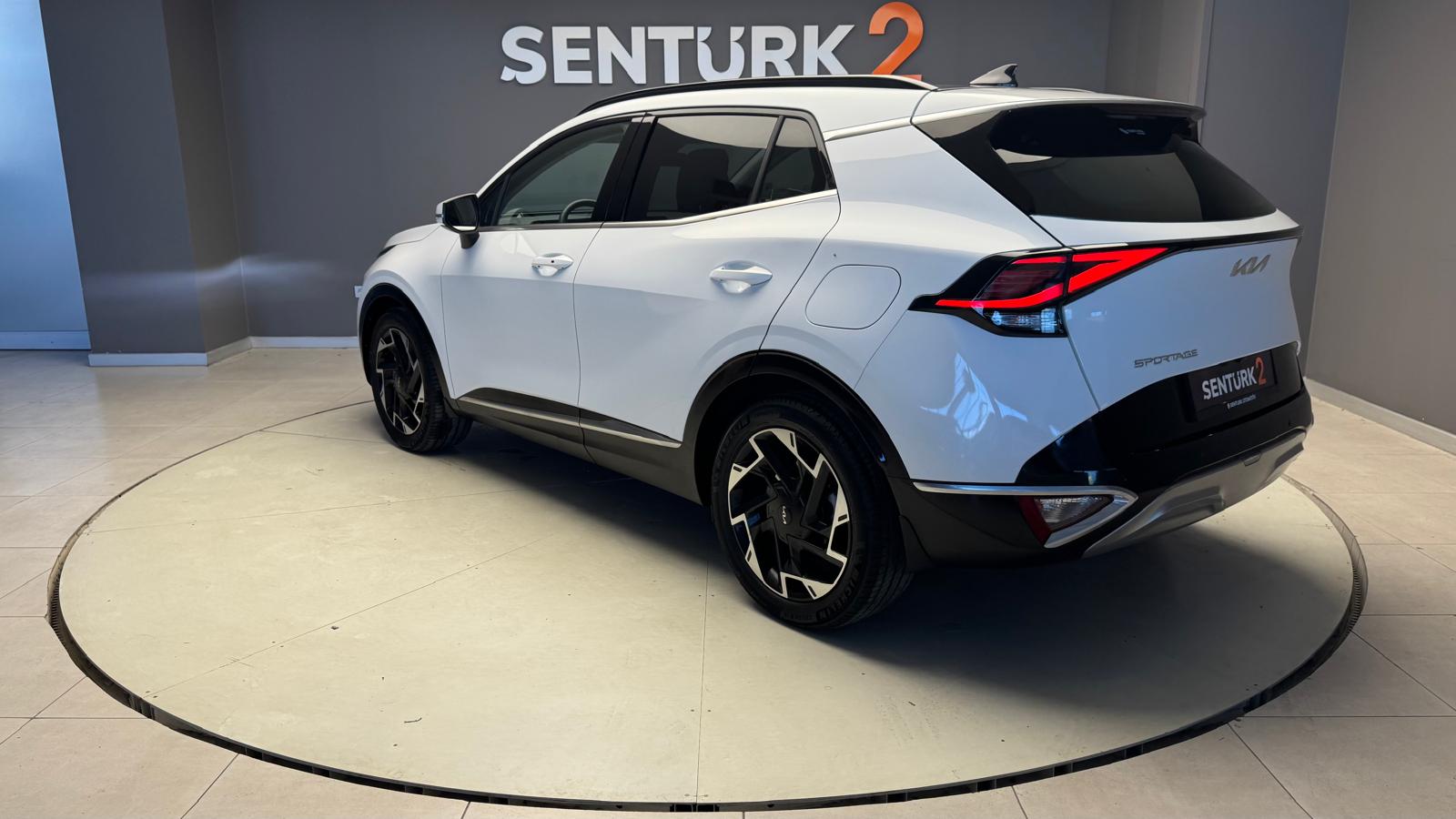 2025 MODEL KİA SPORTAGE 1.6 ELEGANCE KONFOR
