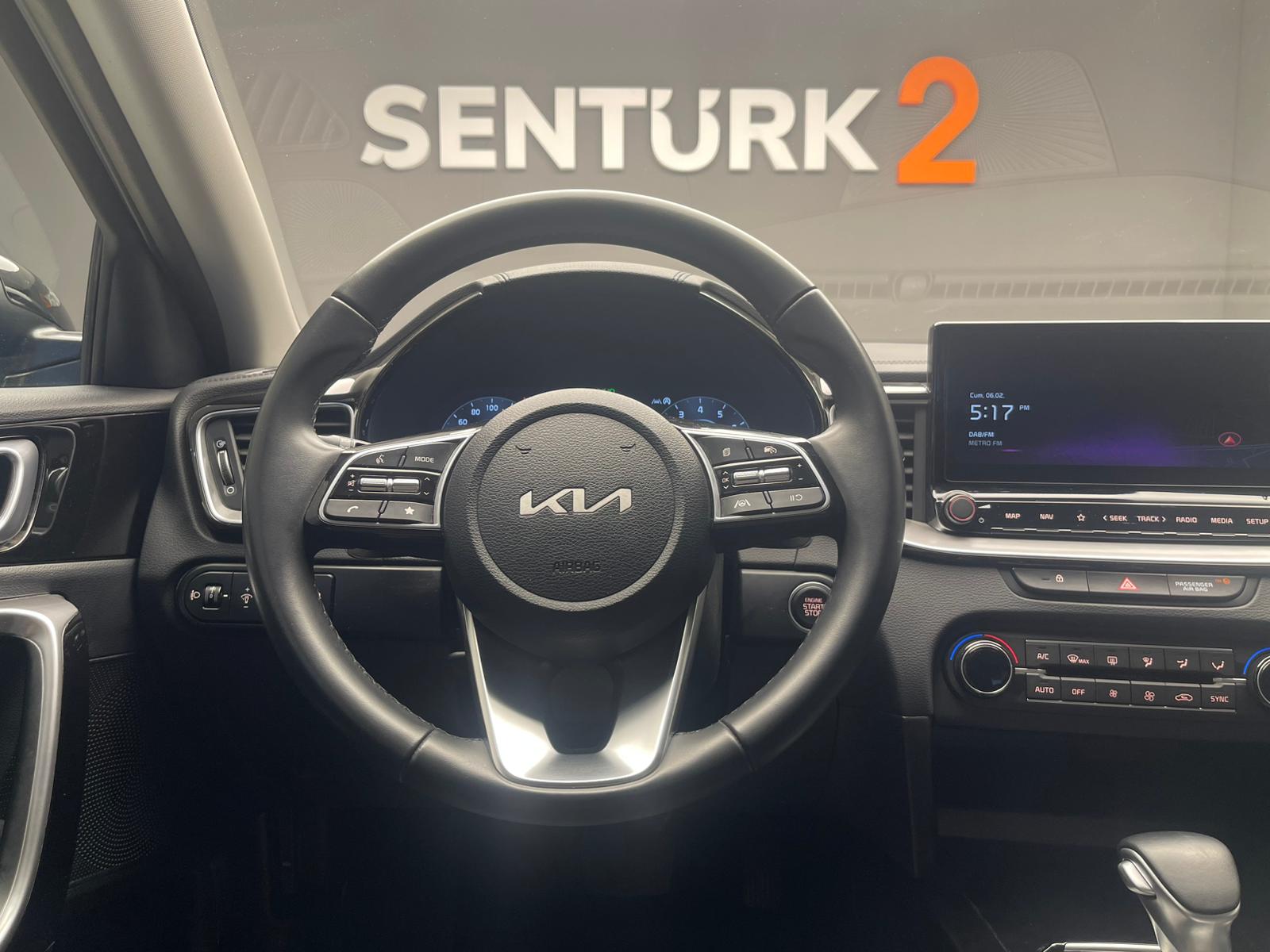 2025 MODEL KİA XCEED 1.5 T-GDI ELEGANCE 