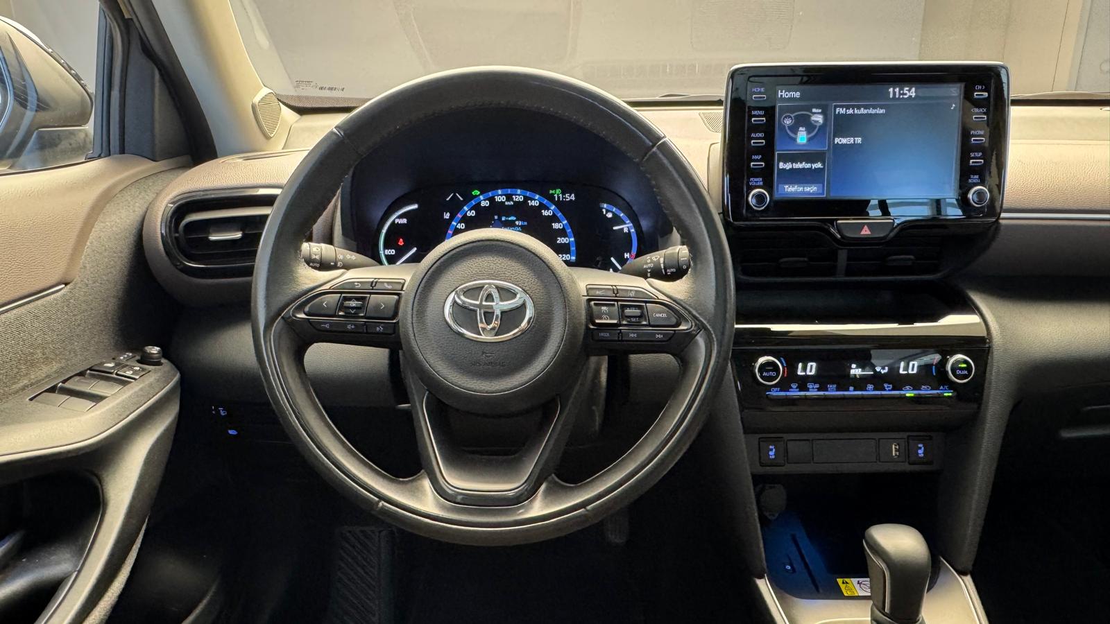 TOYOTA YARİS CROSS 1.5 PASSİON