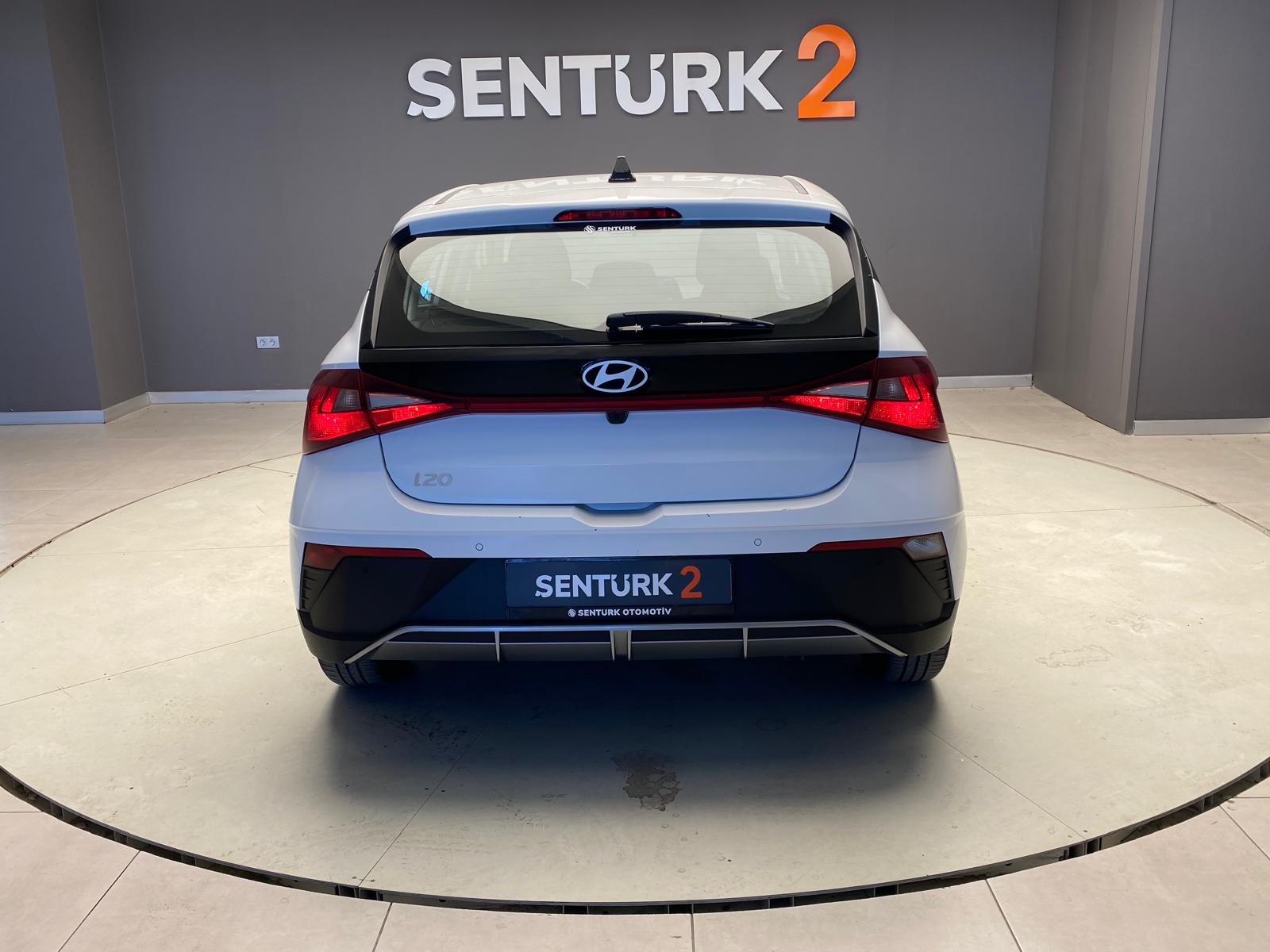 2021 MODEL HYUNDAİ İ20 1.4 JUMP