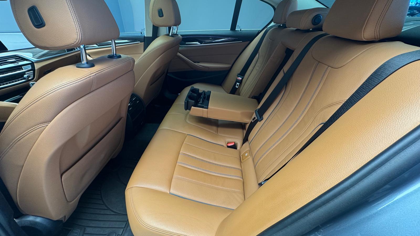 2020 MODEL BMW 520İ LUXURY LİNE