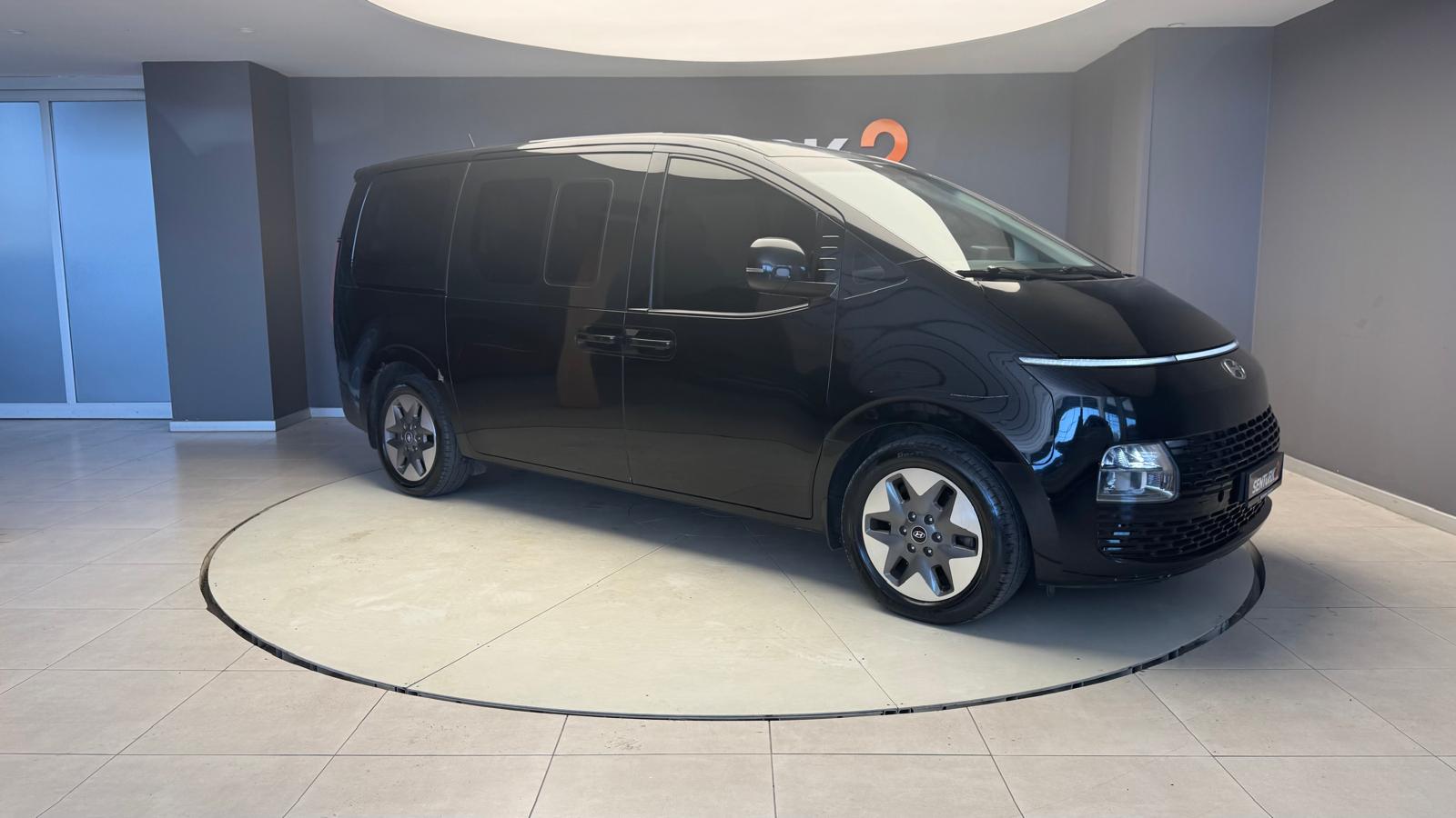2023 MODEL HYUNDAİ STARİA 2.2 ELİTE 