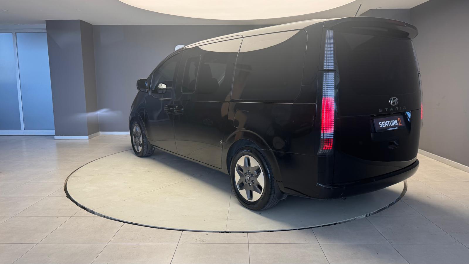 2023 MODEL HYUNDAİ STARİA 2.2 ELİTE 