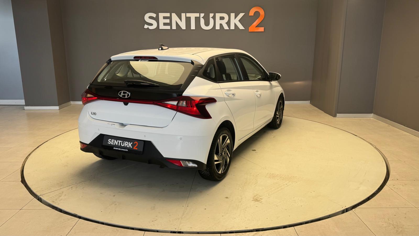 HYUNDAİ İ20 1.4 STYLE
