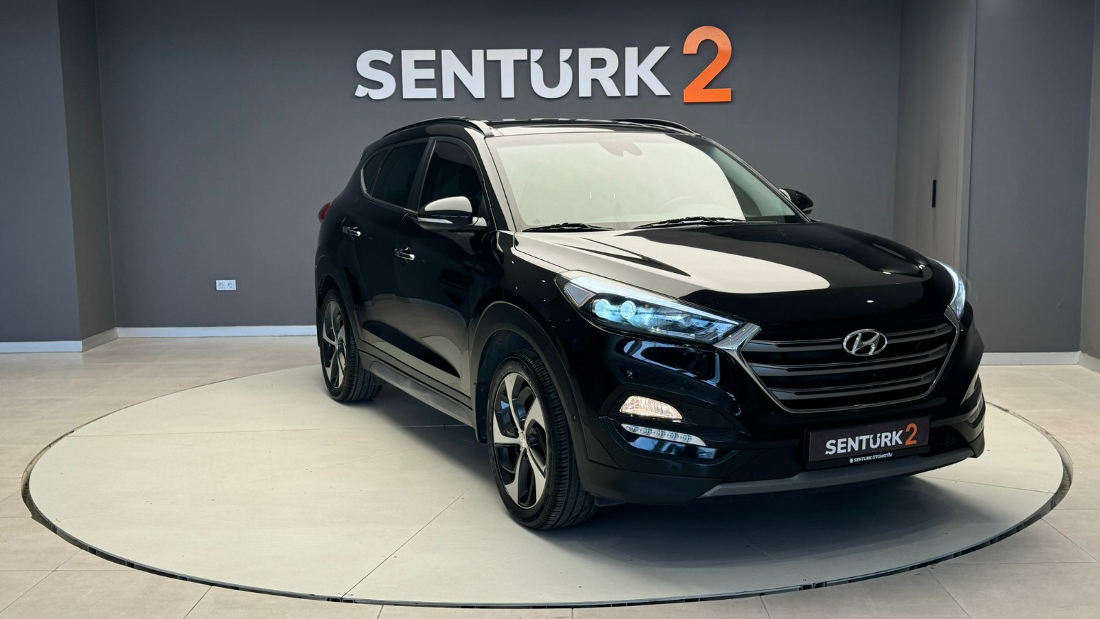 HYUNDAİ TUCSON ELİT PLUS RED P.